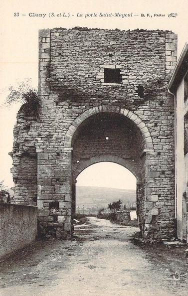 cpa-cluny-0075.jpg