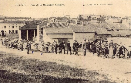 cpa-cluny-0215