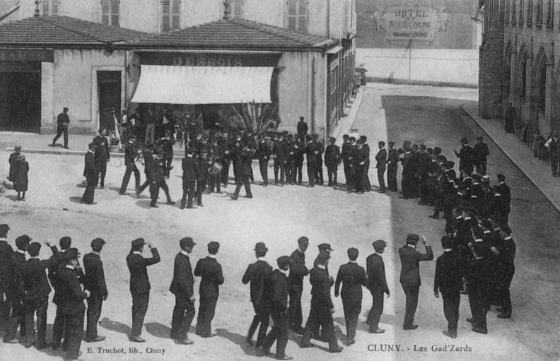 cpa-cluny-0344.jpg