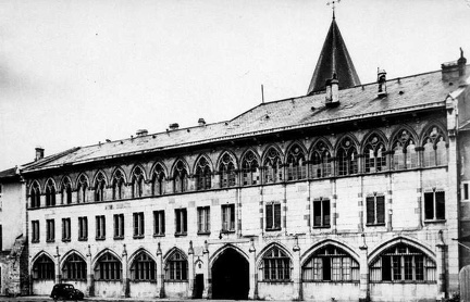 cpa-cluny-0423