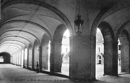 cpa-cluny-0437