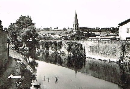 cpa-cluny-0596