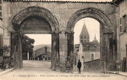 cpa-cluny-0668