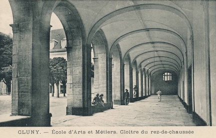 cpa-cluny-0798