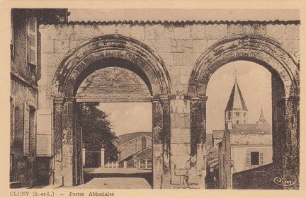 cpa-cluny-0817