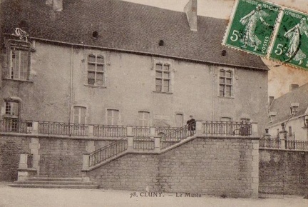 cpa-cluny-0831