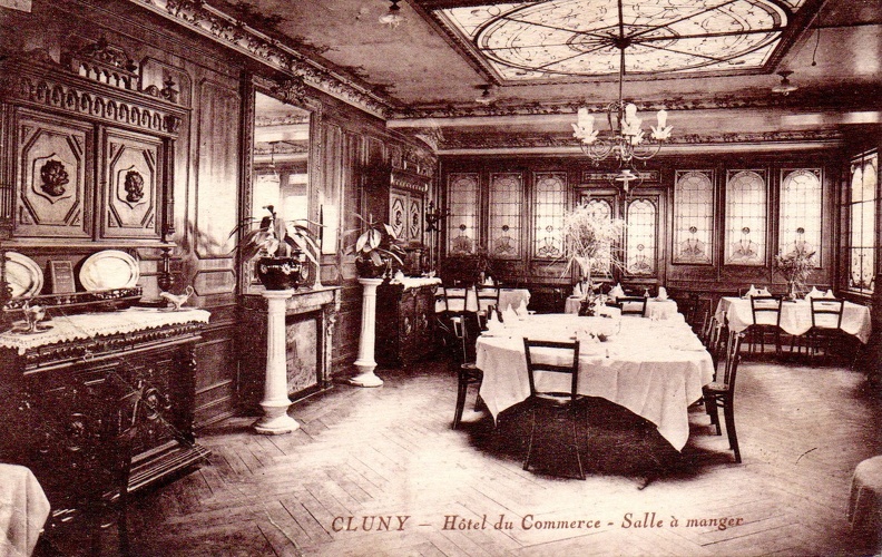 cpa-cluny-1046.jpg