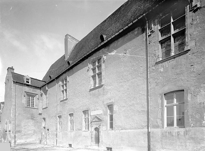 cpa-cluny-0504.jpg